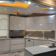 کابینت های گلاس ساده اقساطی مدل براق سفید 006 ویژه بازنشستگان