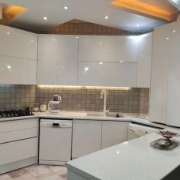 کابینت های گلاس ساده اقساطی مدل براق سفید 006 ویژه بازنشستگان